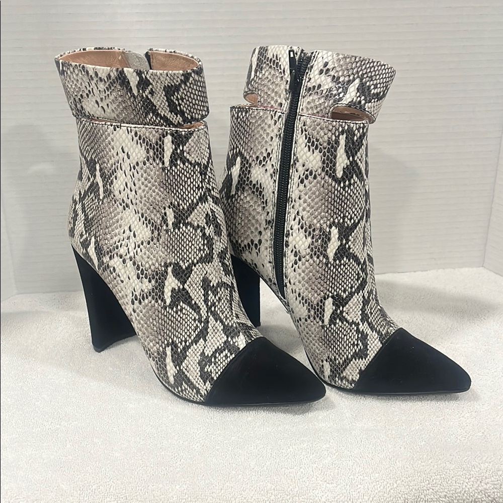 42 GOLD Snakeskin Heeled Boots with Black Toe